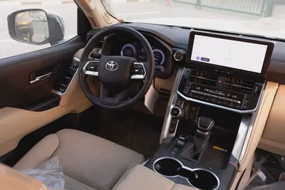 Brand New 2026 Toyota Land Cruiser VXR HAYBRID | GCC Specs | 0km-16
