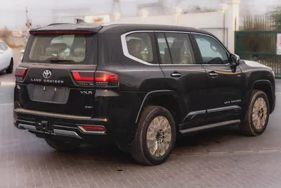 Brand New 2026 Toyota Land Cruiser VXR HAYBRID | GCC Specs | 0km-1