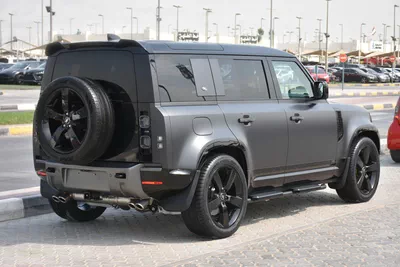 DEFENDER CARPATHIAN EDITION V8 2024 | BLACK-18