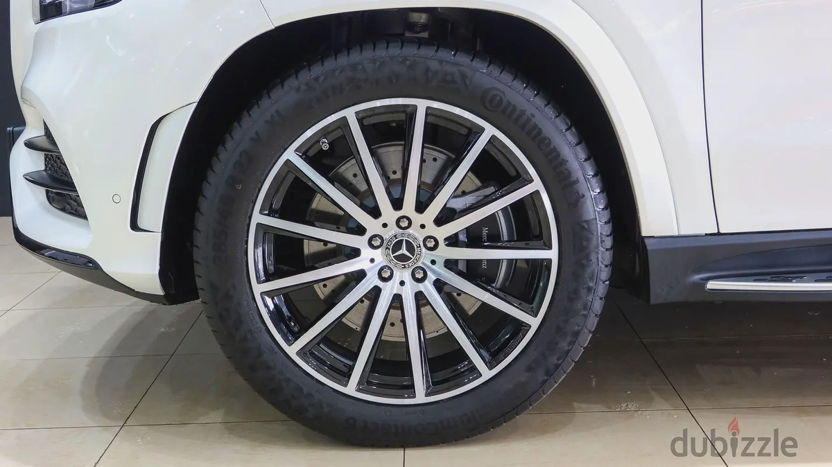 2023 Mercedes-Benz GLS 450 4MATIC | GCC Specs | Pristine Condition-6-6