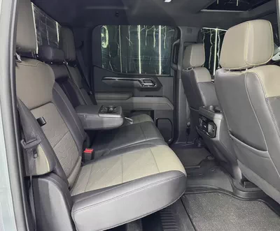 1500 ZR2 | Full PPF | GCC | Al Ghandi Warranty 2027 | Al Ghandi Full Service History-17