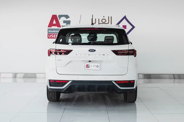 DEALER WARRANTY 1 YEAR / 20,000 KM | 1.8 L | GCC | AED 1100 PM
