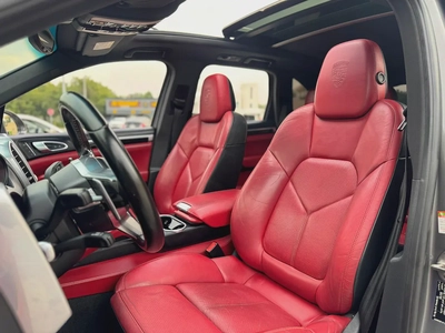 Porsche Cayenne Standard 2016 GCC Specs-14