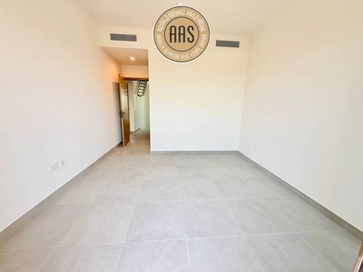 READY TO MOVE SPACIOUS BRAND NEW 3BR+MAID VILLA AVAILABLE FOR RENT-14