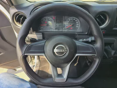 Nissan Urvan 13 Seater Manual 2023 Model GCC Specs With Full Service History In Perfect Condition-12