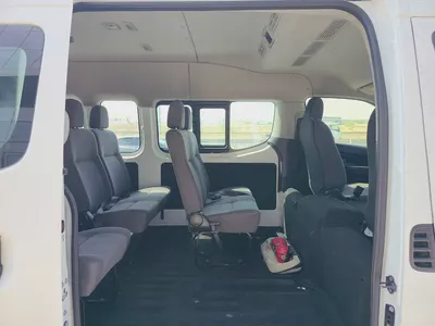 Nissan Urvan 13 Seater Manual 2023 Model GCC Specs With Full Service History In Perfect Condition-14