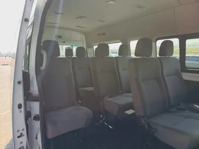Nissan Urvan 13 Seater Manual 2023 Model GCC Specs With Full Service History In Perfect Condition-15