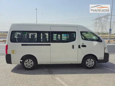 Nissan Urvan 13 Seater Manual 2023 Model GCC Specs With Full Service History In Perfect Condition-3