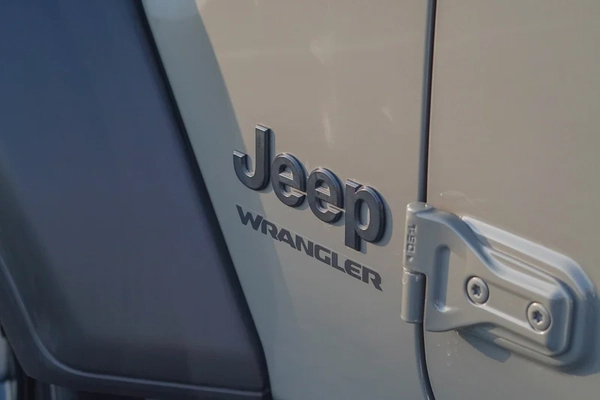 jeep wrangler Willys wheeler 2021