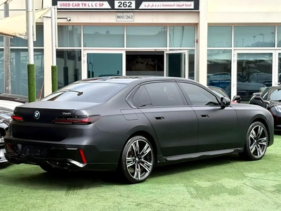 BMW 760i X DRIVE V VIP 2023 Zero Accidents Perfect Condition M Sport Package Full option-8