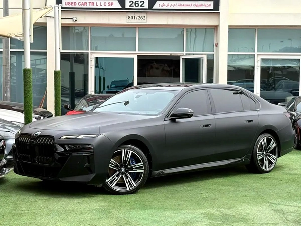 BMW 760i X DRIVE V VIP 2023 Zero Accidents Perfect Condition M Sport Package Full option