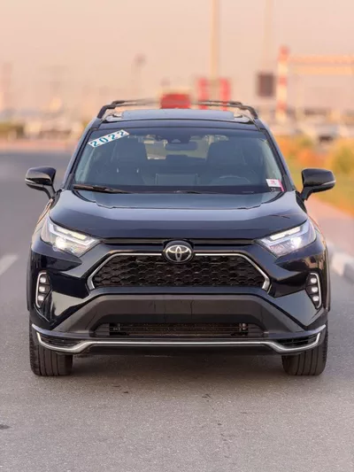 Toyota RAV4 XLE premium 2.5 L Full option-1
