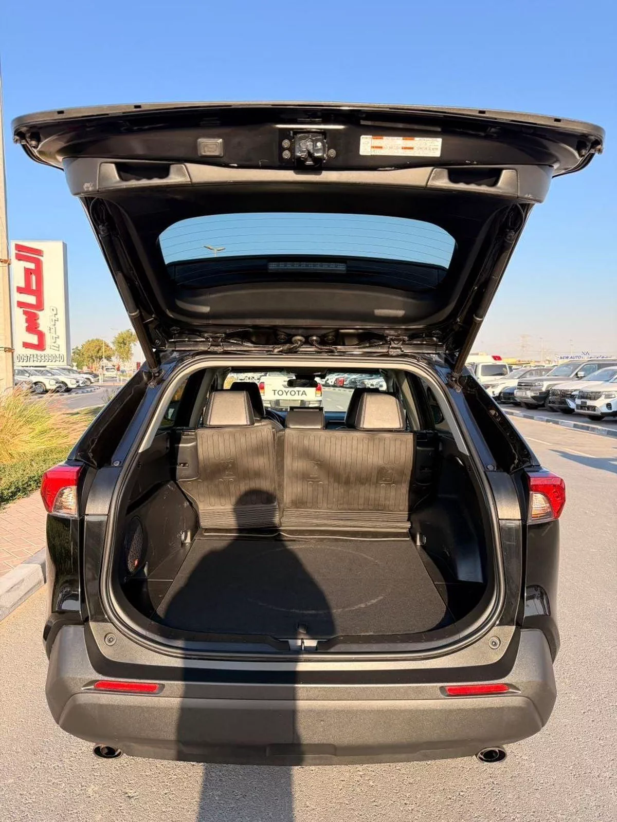 Toyota RAV4 XLE premium 2.5 L Full option-22-0