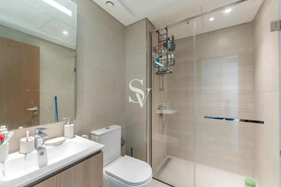 Creek Views II by Azizi (Azizi Fawad Residence), Dubai Healthcare City Phase 2, Al Jaddaf, Dubai-11