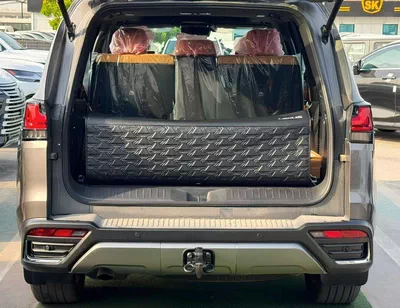 Lexus LX600 SIGNATURE TURBO SPORT || 3.5L PETROL V6 | RADAR | REAR ENTERTAINMENT SCREEN | LETAHER / SUNROOF (CODE # L6TSO)-4