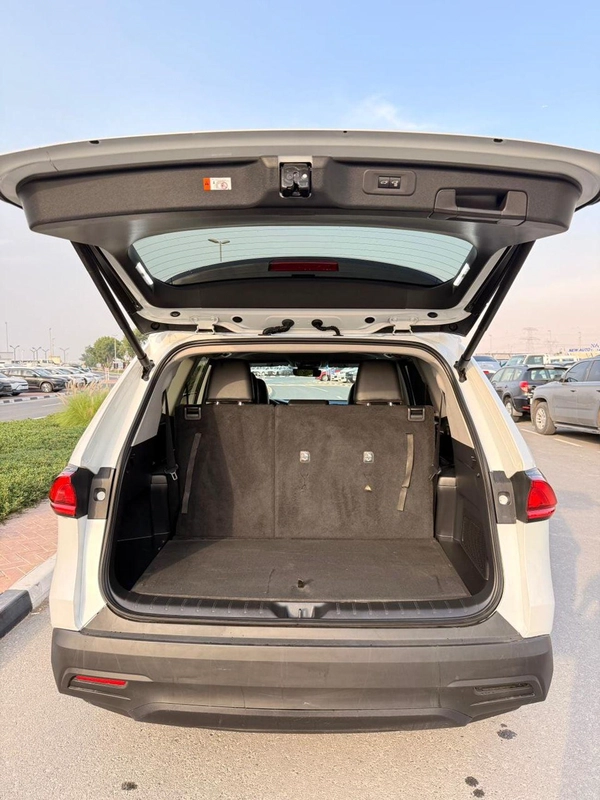 Toyota Grand Highlander XLE 2.4L  2024 model