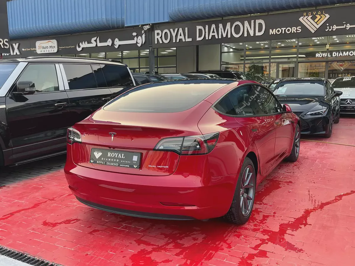2021 Tesla Model 3 Long Range GCC Specs-2-2