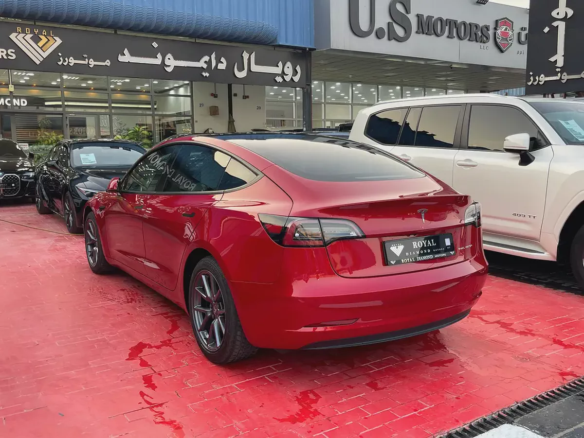 2021 Tesla Model 3 Long Range GCC Specs-4-4