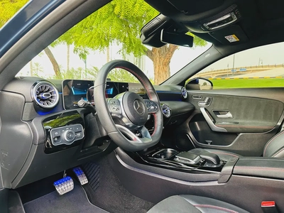 Mercedes Benz A45s AMG FREE ACCIDENT FULL OPTIONS-9