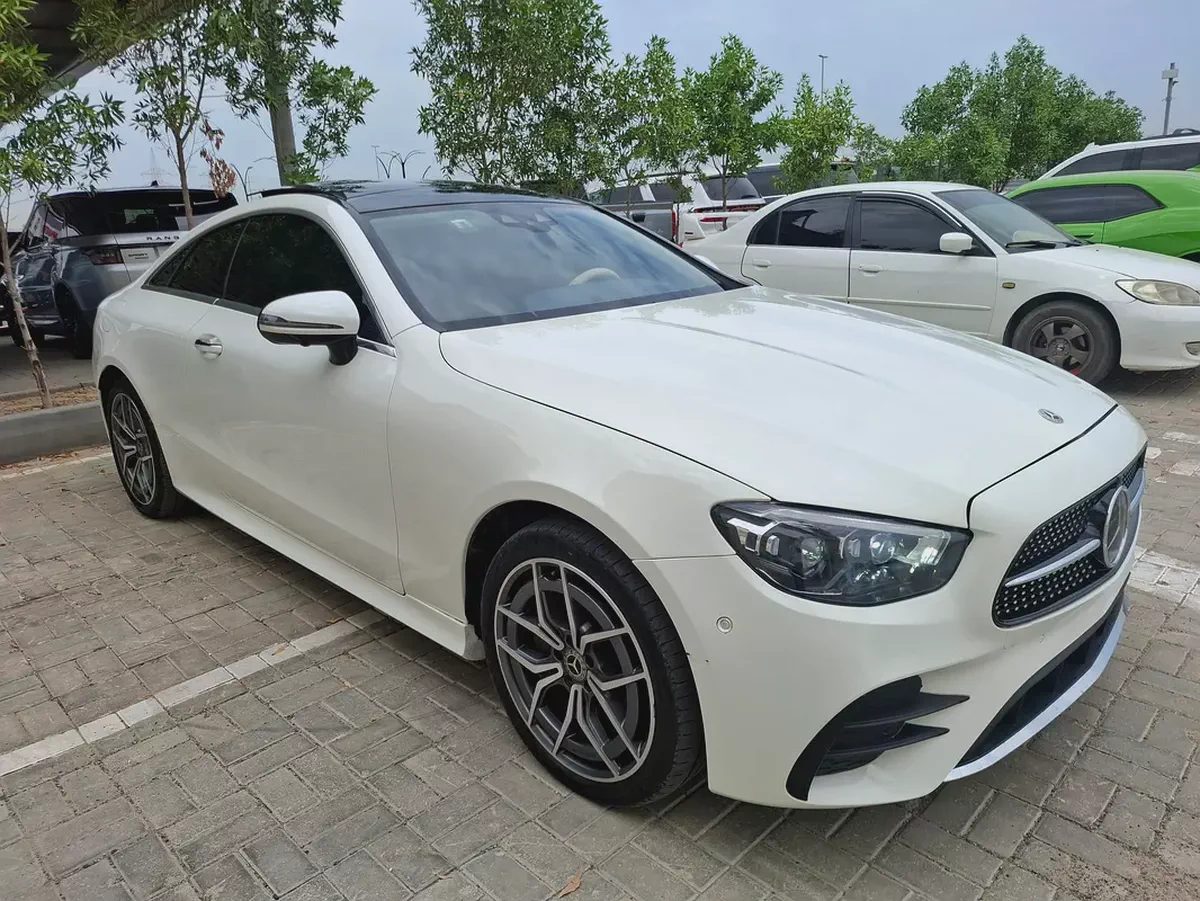 2023 Mercedes-Benz E 300 4MATIC - Korean Specs --3-3