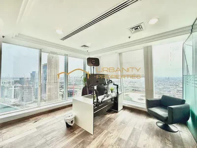 Amazing Multiple Views | Beautiful Layout | 7 Parkings | 3341 sqft-3