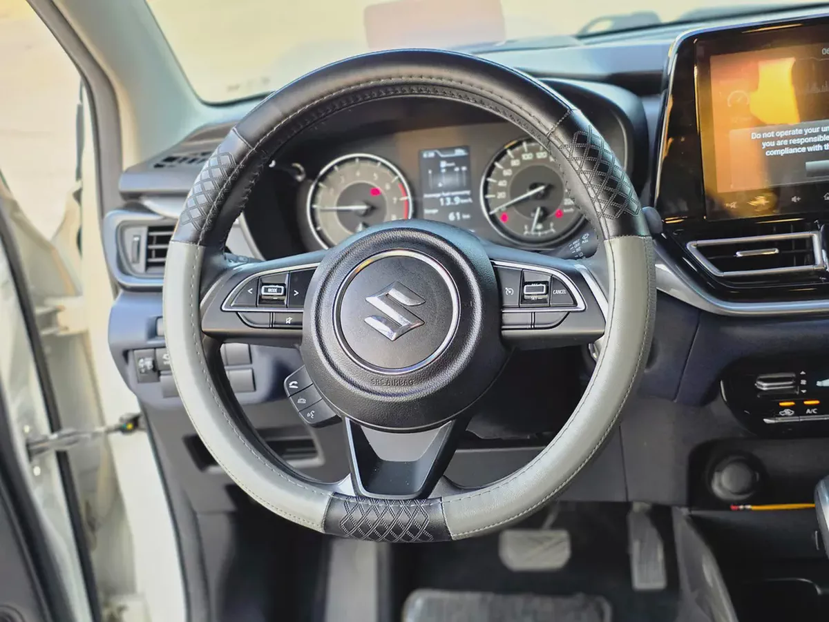 Suzuki Baleno GLX 2023 | GCC Specs | Full Option | Warranty-17-17