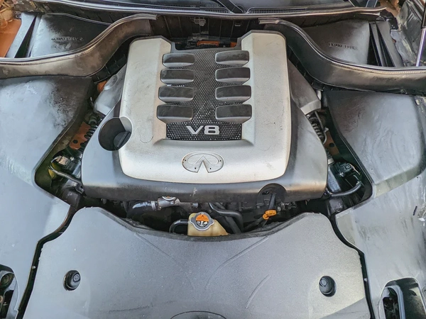 INFINITI FX50S 2008 G.C.C SPECIFICATION IN EXCELLENT CONDITION