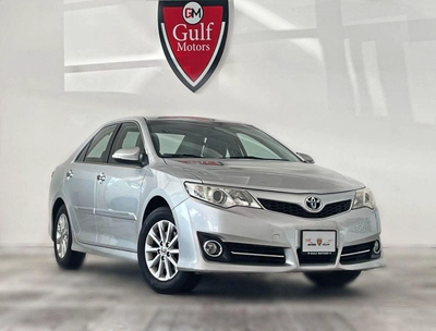 Toyota Camry SE 2.5L-4CYL EXCELLENT CONDITION LOW KILOMETER DRIVEN-0