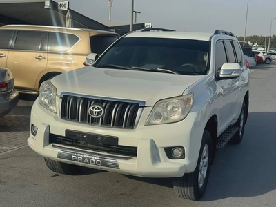 Toyota Prado 2013 white color GcC calen cR-3