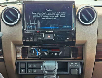 Toyota Land Cruiser 70 LC76 LX LC76 | 2.8L V4 DIESEL | 5 DOOR | DVD CAMER`| DIFF LOCK | LX FULL OPTION (CODE # HT76ZS)-9