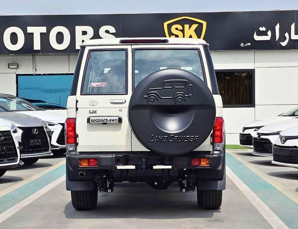 Toyota Land Cruiser 70 LC76 LX LC76 | 2.8L V4 DIESEL | 5 DOOR | DVD CAMER`| DIFF LOCK | LX FULL OPTION (CODE # HT76ZS)-3-0