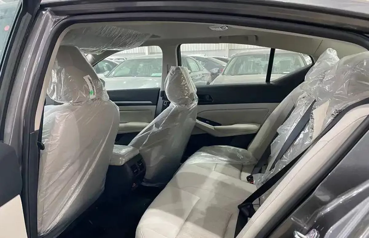 New Nissan Altima 2025 Grey – Modern Sedan-9-9