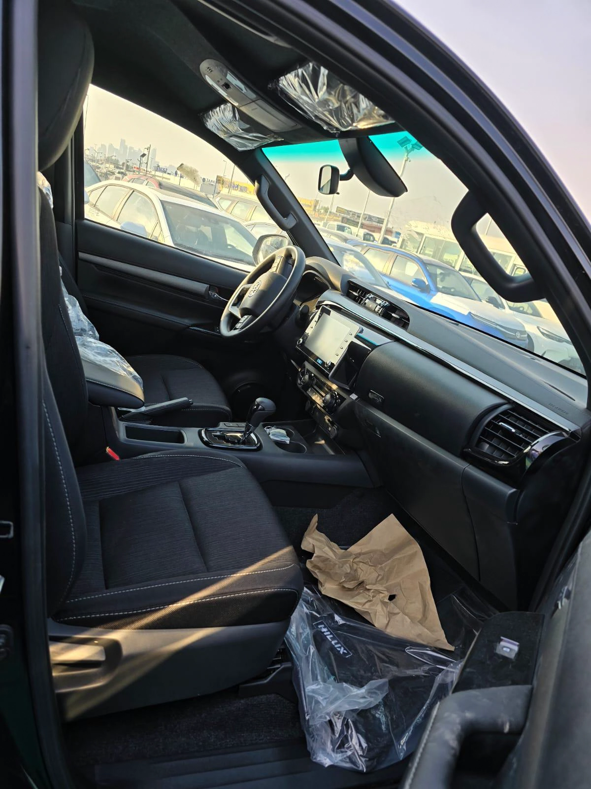 TOYOTA HILUX ADVENTURE DIESEL 2026 | BLACK EXTERIOR-7-7