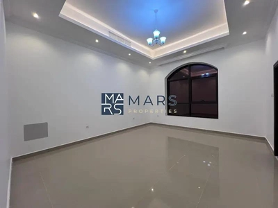 🏡 Luxurious 4-Bedroom Standalone Villa with Massive Plot in Al Suyoh, Sharjah🌟-13