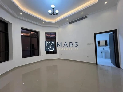 🏡 Luxurious 4-Bedroom Standalone Villa with Massive Plot in Al Suyoh, Sharjah🌟-1