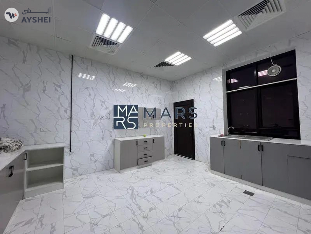 🏡 Luxurious 4-Bedroom Standalone Villa with Massive Plot in Al Suyoh, Sharjah🌟-5-5