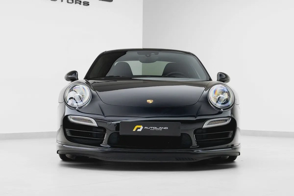 2015 PORSCHE 911 TURBO