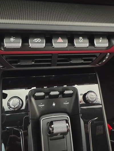 2026 Porsche 911 Carrera GTS - GCC Specs --13