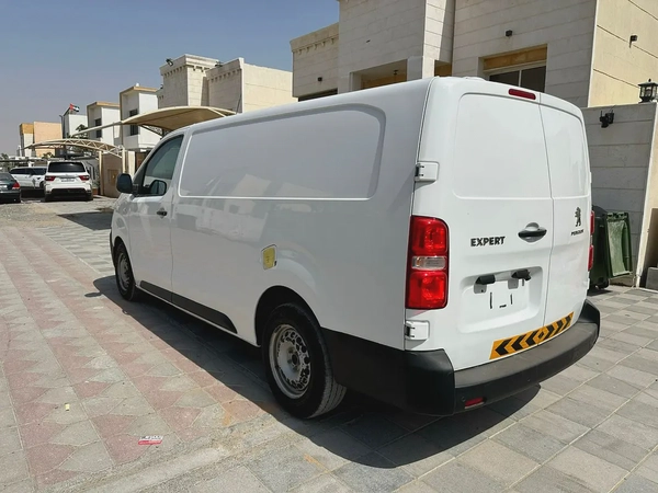 Peugeot Expert L3 2020 GCC Specs