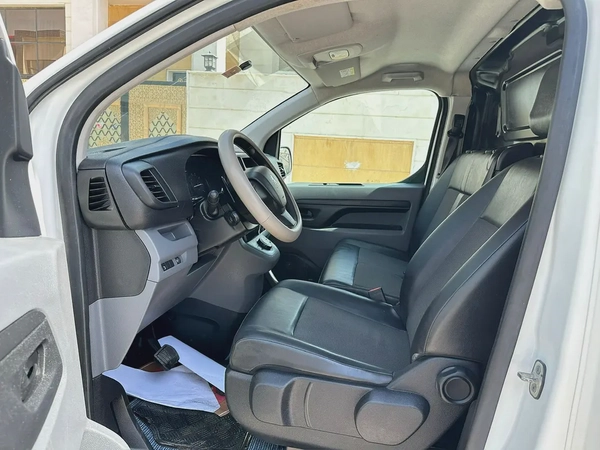 Peugeot Expert L3 2020 GCC Specs
