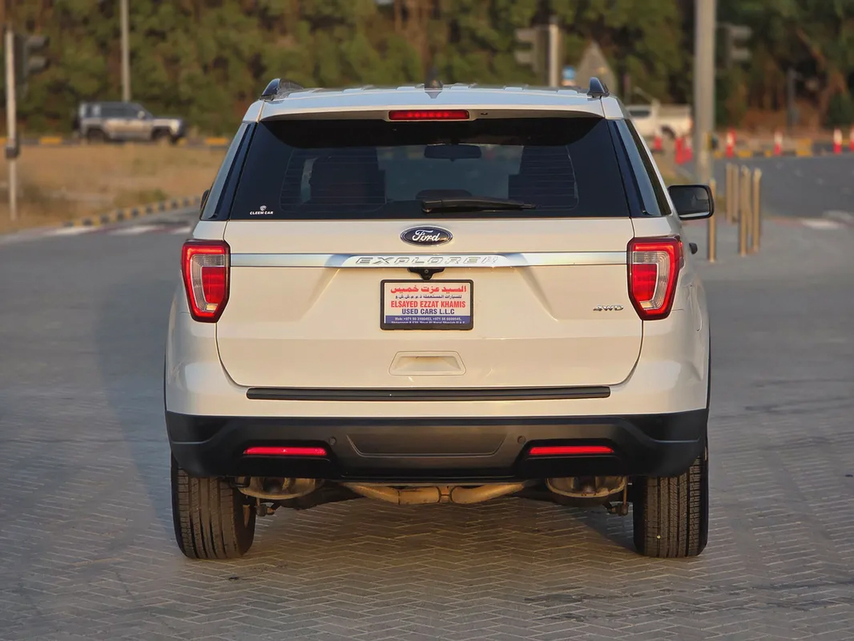 Ford Explorer XLT 2018 | GCC Specs | Well Maintained-17-17