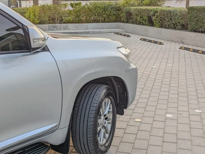 TOYOTA PRADO 2018 GCC V6 ACCIDENT FREE LOW MILEAGE IN EXCELLENT CONDITION-11