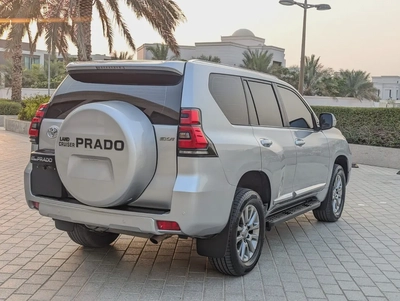 TOYOTA PRADO 2018 GCC V6 ACCIDENT FREE LOW MILEAGE IN EXCELLENT CONDITION-15
