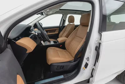 Land Rover Discovery Sport R Dynamic SE P250 2024 l Original Paint l AED 2,644 / Monthly-8