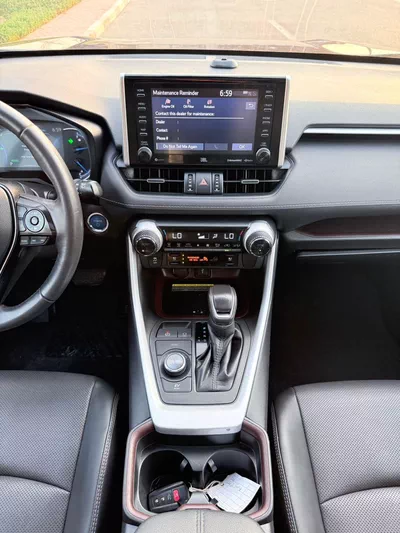 Toyota RAV4 LTD HEV-8