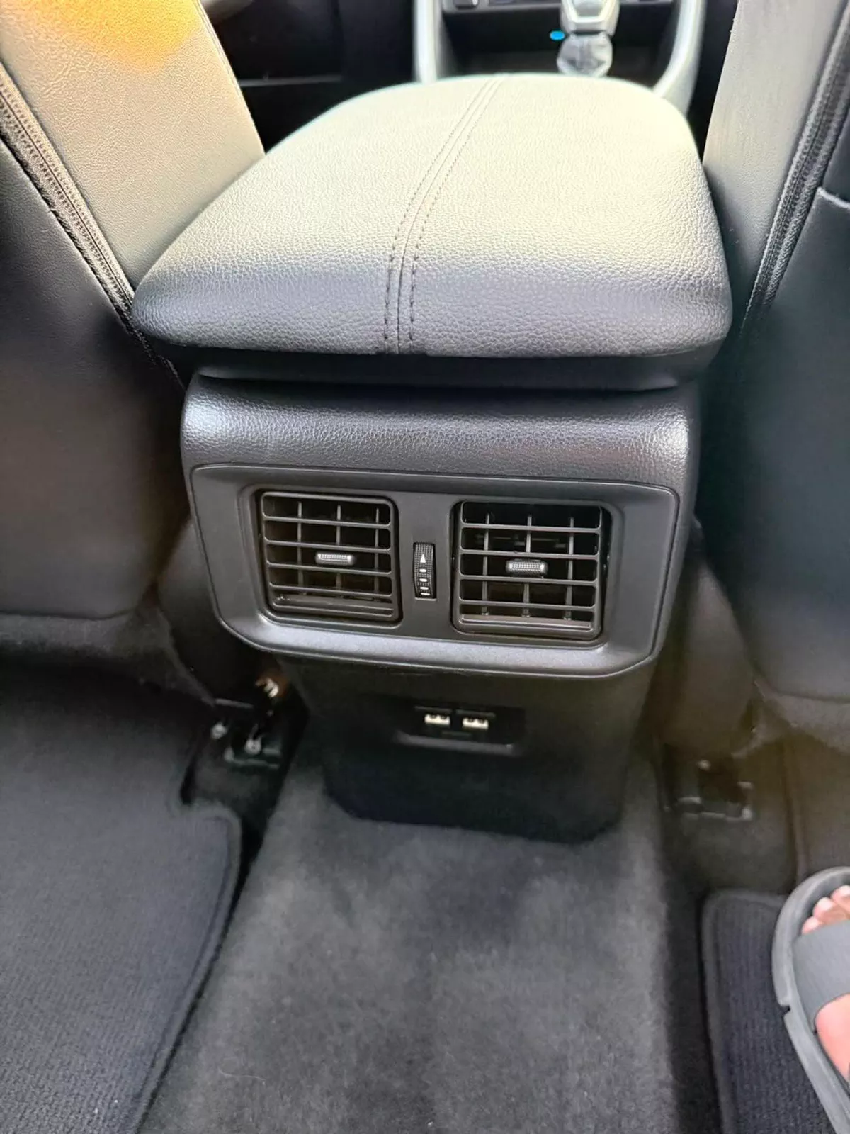 Toyota RAV4 LTD HEV-18-0