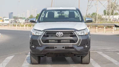 Toyota Hilux DLX TOYOTA HILUX 2.4L DIESEL AT MED OPTION 2024-0