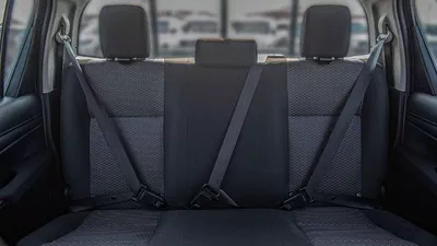 Toyota Hilux DLX TOYOTA HILUX 2.4L DIESEL AT MED OPTION 2024-9