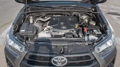 Toyota Hilux DLX TOYOTA HILUX 2.4L DIESEL AT MED OPTION 2024-11