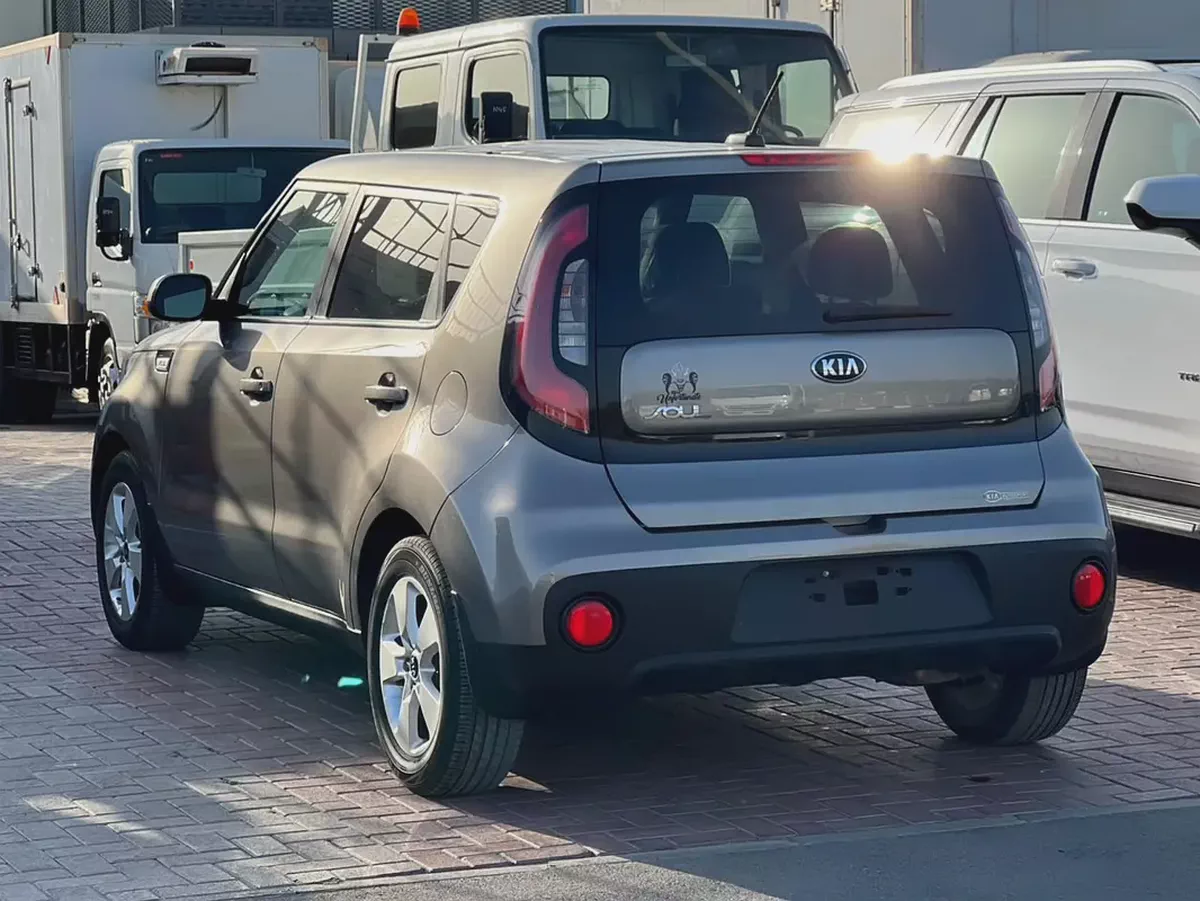 2018 Kia Soul S - American Specs - Excellent Condition-3-3